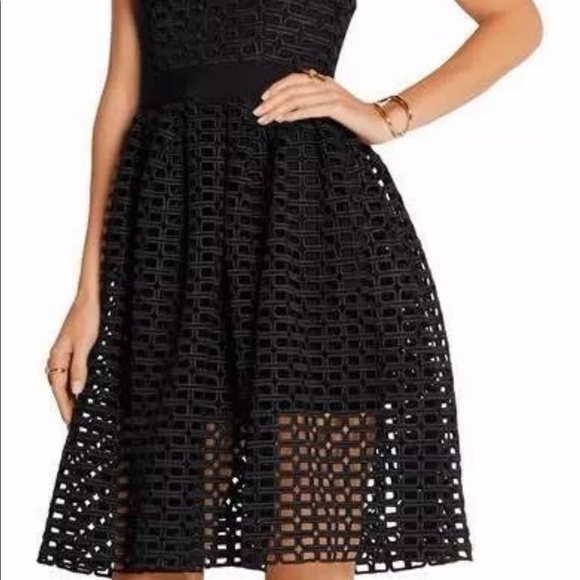 NWT - MAJE RESTANO GUIPURE LACE AND TULLE Dress in Black - Picture 3 of 6